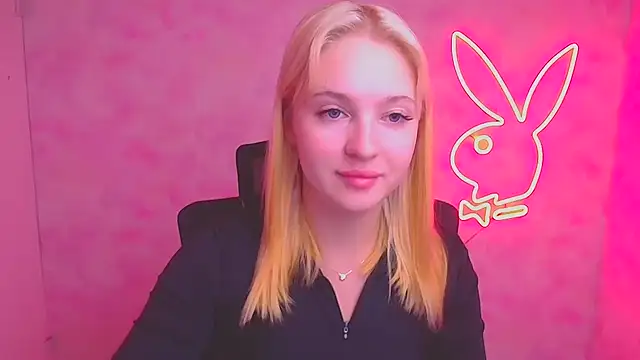 Snapshot of Milka_kiss_ chatting on September 2025 05:31:01 AM Milka kiss  online show from September 2025 05:31:01 AM
