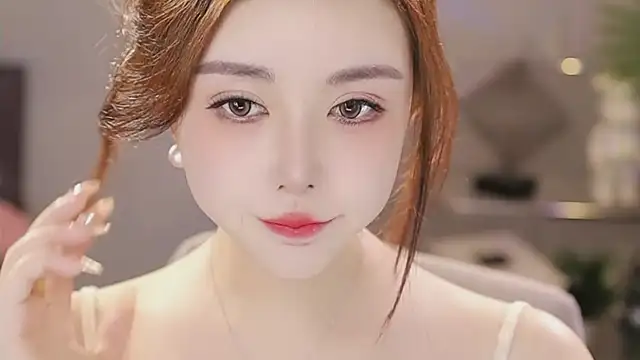 Snapshot of Qiaoqiao_ chatting on February 2026 12:38:02 AM Qiaoqiao online show from February 2026 12:38:02 AM