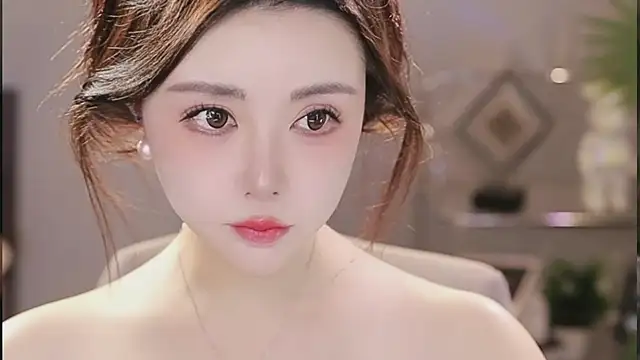 Snapshot of Qiaoqiao_ chatting on February 2026 03:39:02 PM Qiaoqiao online show from February 2026 03:39:02 PM