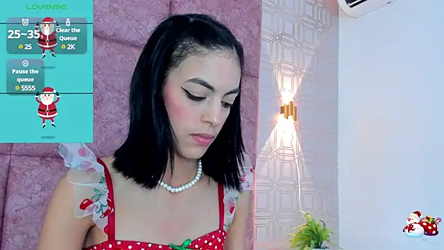 Snapshot of LilitRobins chatting on December 2024 02:19:02 AM LilitRobins online show from December 2024 02:19:02 AM