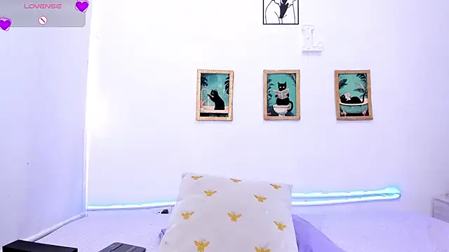 Snapshot of LilitRobins chatting on February 2026 08:56:02 PM LilitRobins online show from February 2026 08:56:02 PM