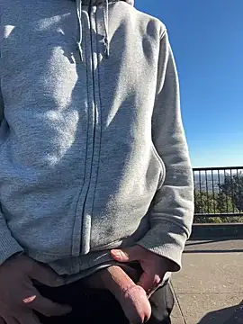 takuyapp online show from January 2025 12:48:01 AM