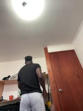 Andricastro online show from March 2025 09:26:02 PM