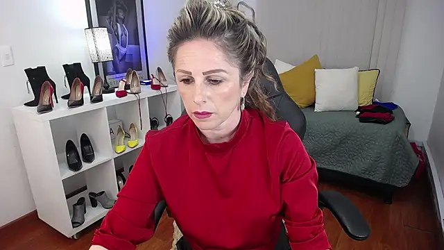 Snapshot of Victoria_collins_1 chatting on January 2025 12:37:01 PM Victoria collins 1 online show from January 2025 12:37:01 PM