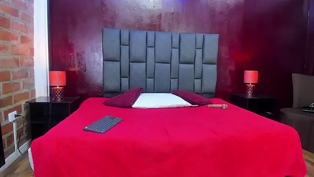 Dulcex69 online show from February 2025 05:24:01 PM