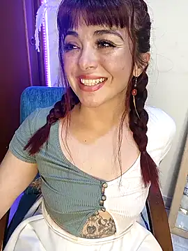 Winona-miu online show from January 2026 07:18:01 PM