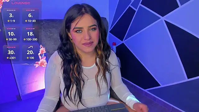 Snapshot of alyssa_magiic chatting on February 2026 07:53:02 PM alyssa magiic online show from February 2026 07:53:02 PM