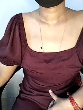 Snapshot of Ms_Neera chatting on February 2025 03:38:01 PM Ms Neera online show from February 2025 03:38:01 PM