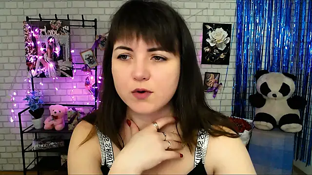 Snapshot of Darina_M_ chatting on February 2025 05:52:01 AM Darina M online show from February 2025 05:52:01 AM