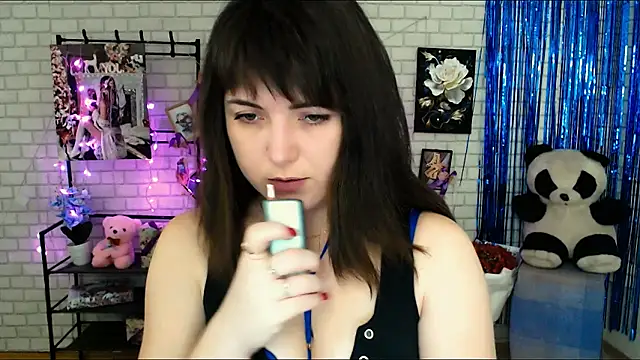 Snapshot of Darina_M_ chatting on February 2025 05:37:01 AM Darina M online show from February 2025 05:37:01 AM