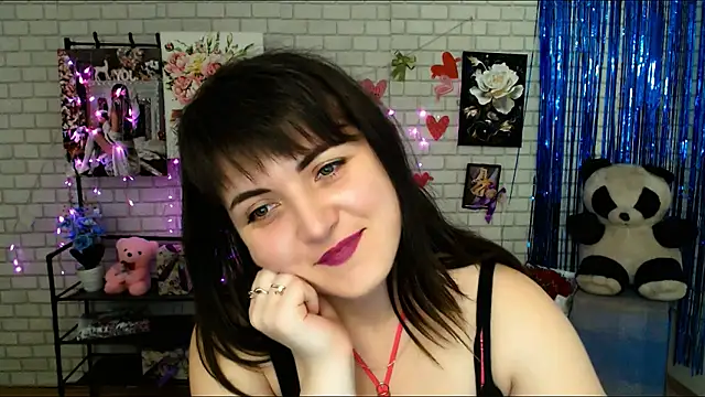 Snapshot of Darina_M_ chatting on February 2025 11:42:02 AM Darina M online show from February 2025 11:42:02 AM