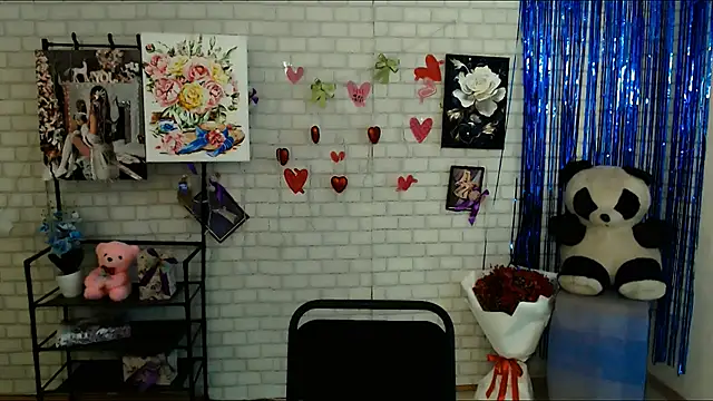 Snapshot of Darina_M_ chatting on February 2025 08:38:01 AM Darina M online show from February 2025 08:38:01 AM