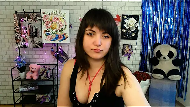 Snapshot of Darina_M_ chatting on February 2025 08:39:02 AM Darina M online show from February 2025 08:39:02 AM