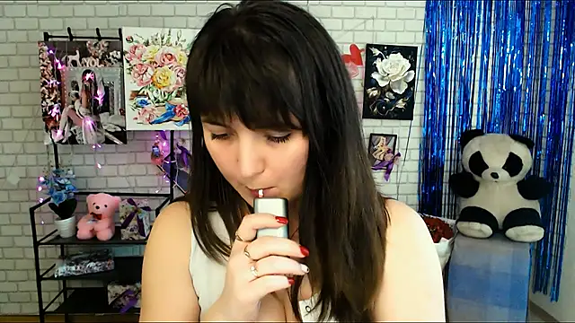 Snapshot of Darina_M_ chatting on February 2025 11:55:01 AM Darina M online show from February 2025 11:55:01 AM