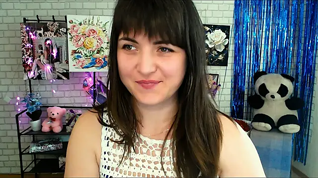 Snapshot of Darina_M_ chatting on February 2025 05:45:01 AM Darina M online show from February 2025 05:45:01 AM