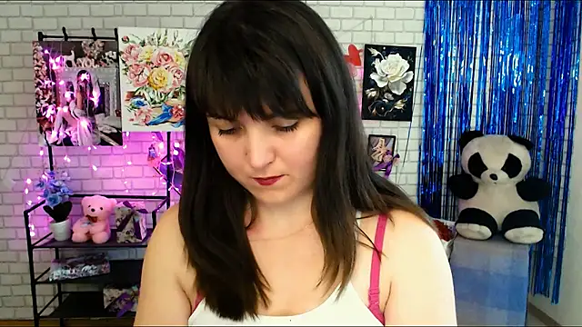 Snapshot of Darina_M_ chatting on February 2025 11:55:01 AM Darina M online show from February 2025 11:55:01 AM