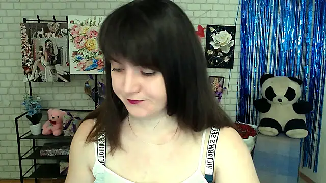 Snapshot of Darina_M_ chatting on March 2025 05:40:01 AM Darina M online show from March 2025 05:40:01 AM