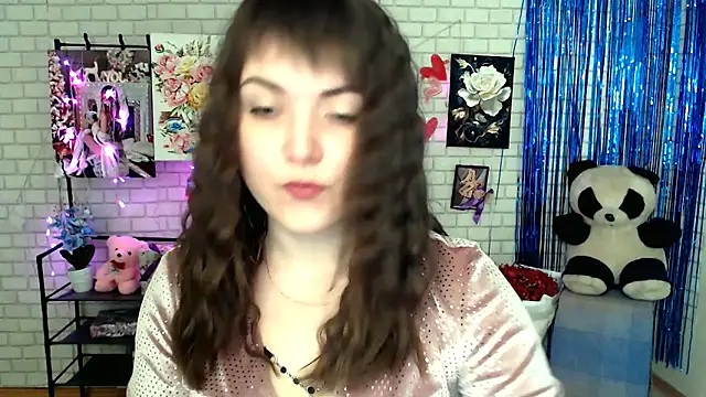 Snapshot of Darina_M_ chatting on March 2025 05:49:02 AM Darina M online show from March 2025 05:49:02 AM