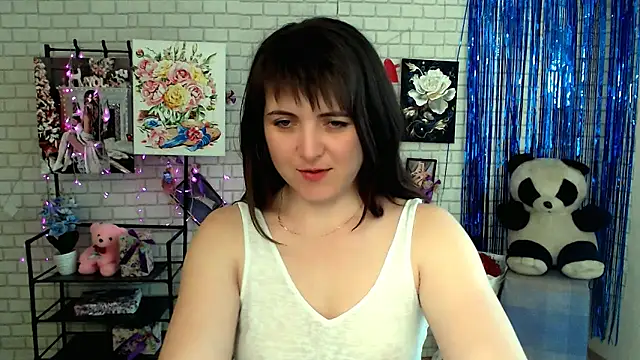 Snapshot of Darina_M_ chatting on March 2025 11:41:01 AM Darina M online show from March 2025 11:41:01 AM