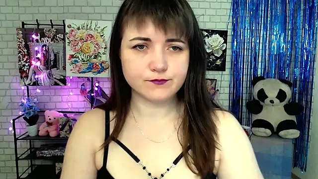 Snapshot of Darina_M_ chatting on March 2025 05:24:02 AM Darina M online show from March 2025 05:24:02 AM