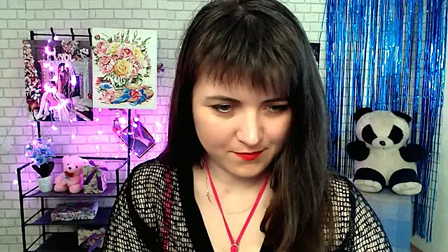 Snapshot of Darina_M_ chatting on March 2025 08:18:02 AM Darina M online show from March 2025 08:18:02 AM