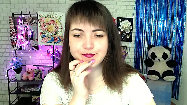 Snapshot of Darina_M_ chatting on March 2025 05:10:02 AM Darina M online show from March 2025 05:10:02 AM