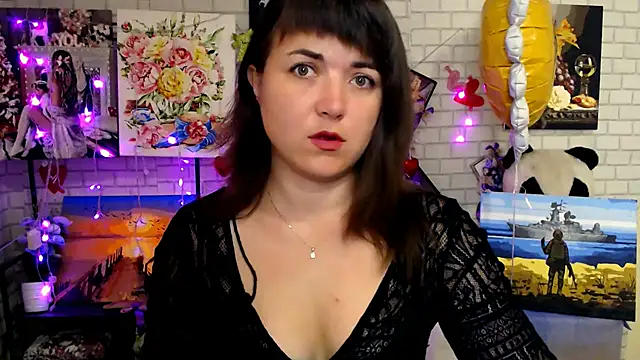 Snapshot of Darina_M_ chatting on September 2025 04:34:02 AM Darina M online show from September 2025 04:34:02 AM