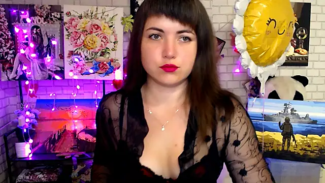 Snapshot of Darina_M_ chatting on September 2025 04:23:01 AM Darina M online show from September 2025 04:23:01 AM