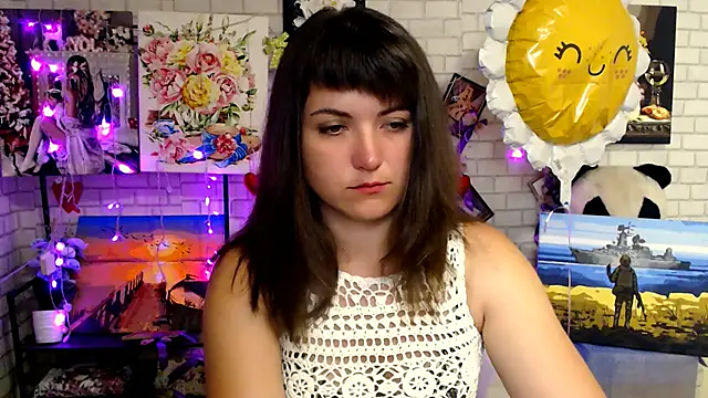 Snapshot of Darina_M_ chatting on September 2025 04:47:01 AM Darina M online show from September 2025 04:47:01 AM