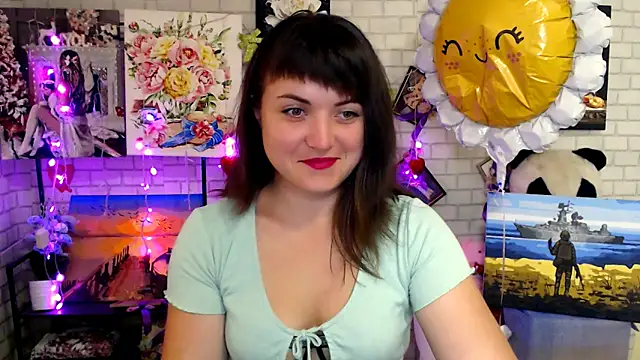 Snapshot of Darina_M_ chatting on September 2025 04:46:02 AM Darina M online show from September 2025 04:46:02 AM