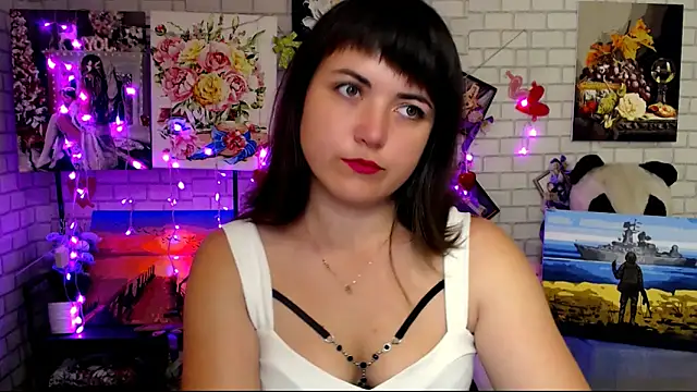 Snapshot of Darina_M_ chatting on September 2025 04:49:01 AM Darina M online show from September 2025 04:49:01 AM