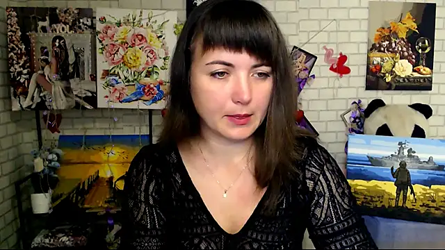 Snapshot of Darina_M_ chatting on October 2025 04:29:01 AM Darina M online show from October 2025 04:29:01 AM