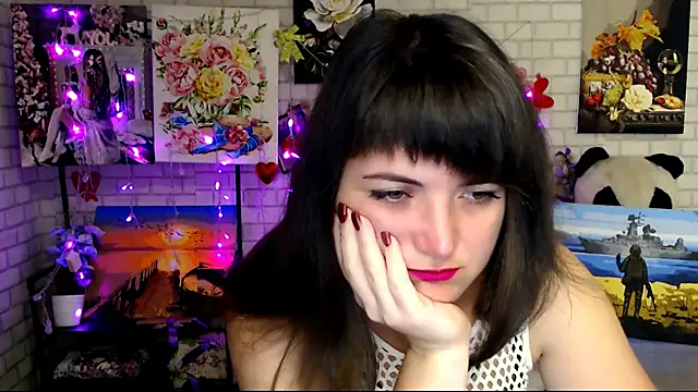 Snapshot of Darina_M_ chatting on October 2025 04:37:02 AM Darina M online show from October 2025 04:37:02 AM