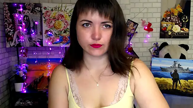 Snapshot of Darina_M_ chatting on November 2025 05:29:02 AM Darina M online show from November 2025 05:29:02 AM