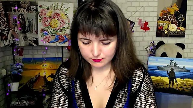 Snapshot of Darina_M_ chatting on November 2025 07:25:01 AM Darina M online show from November 2025 07:25:01 AM