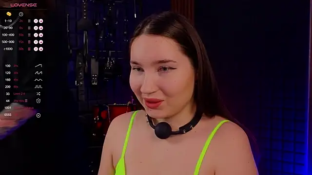 Snapshot of domDani_subMay chatting on December 2024 01:43:01 PM domDani subMay online show from December 2024 01:43:01 PM