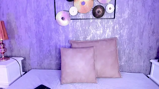 Ariana ceballos online show from December 2024 03:44:02 AM