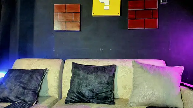 Kallen kozuky online show from December 2024 03:00:01 PM