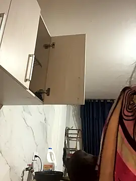 Snapshot of Freya_Artemisa chatting on December 2025 11:14:02 PM Freya Artemisa online show from December 2025 11:14:02 PM