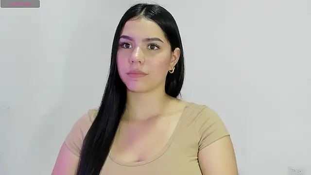 Natasha su  online show from March 2025 08:32:01 AM