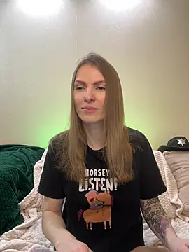 Snapshot of RachelBelI chatting on December 2024 11:10:02 PM RachelBelI online show from December 2024 11:10:02 PM