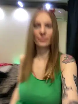 Snapshot of RachelBelI chatting on October 2025 11:33:01 PM RachelBelI online show from October 2025 11:33:01 PM