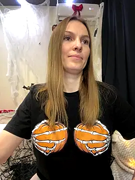 Snapshot of RachelBelI chatting on October 2025 11:38:02 PM RachelBelI online show from October 2025 11:38:02 PM