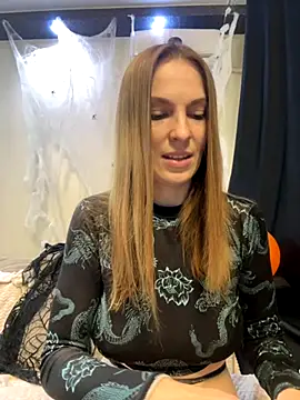 Snapshot of RachelBelI chatting on October 2025 11:41:02 PM RachelBelI online show from October 2025 11:41:02 PM