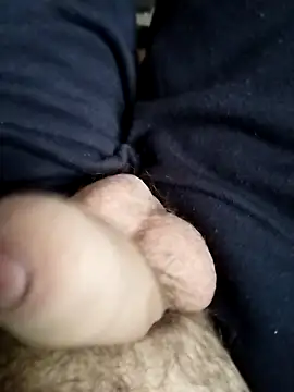 Snapshot of Grig1982 chatting on July 2026 06:39:02 PM Grig1982 online show from July 2026 06:39:02 PM