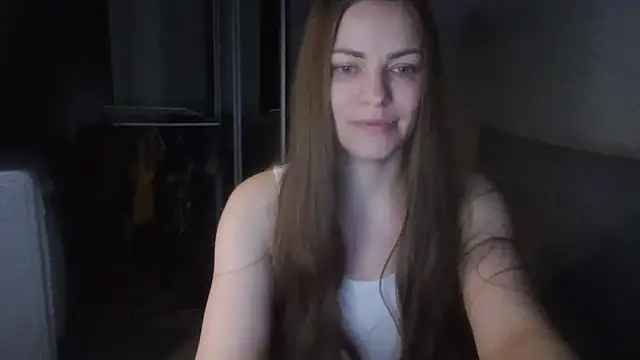 AnnaDiamond1 online show from April 2026 10:12:02 PM