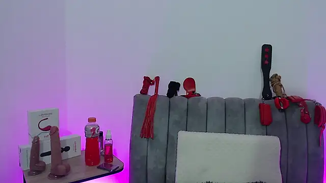 Marian Ran online show from November 2025 03:17:02 AM