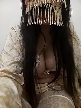 Liyan- online show from March 2025 12:39:02 AM