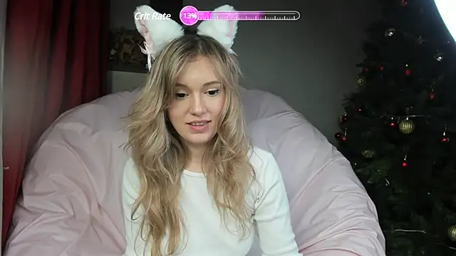 foxy blond online show from December 2024 12:22:02 PM