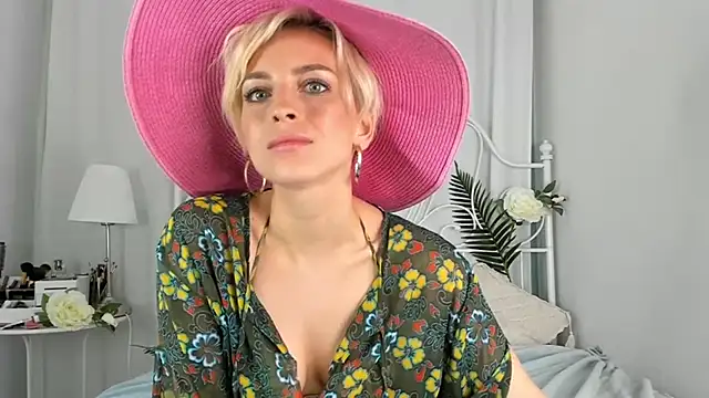 SakuFox online show from March 2025 03:01:02 AM